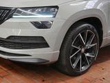 Skoda Karoq Sportline 4x4 Ambiente Fahrassist LED AUT - Skoda: Sportline