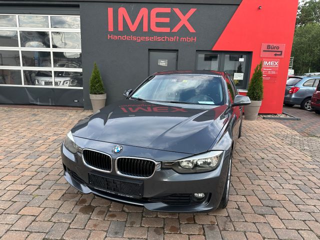 BMW 320 D Touring 135 KW  Navi SH 8x Alu S/W