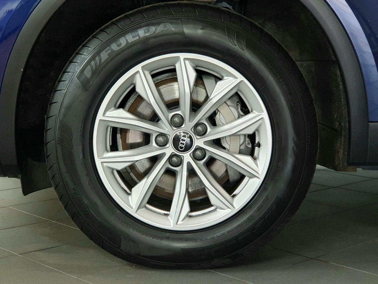 Audi Q5 40TDI S tronic AHK/Standhz/HuD/ACC/Matrix/RFK