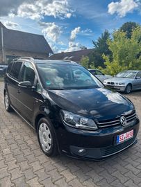 Volkswagen Touran - 6