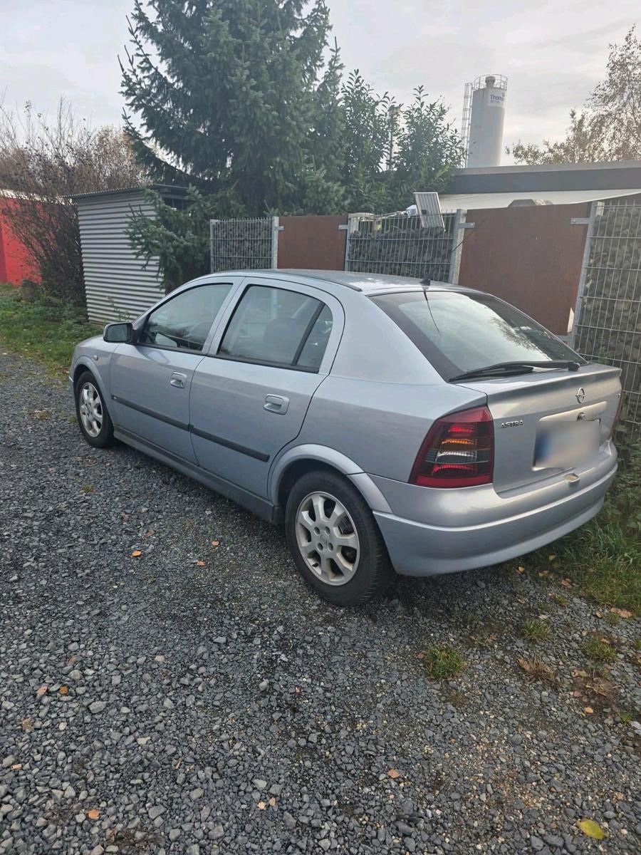 Opel Astra
