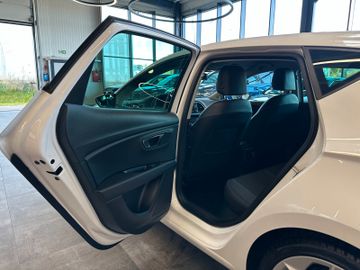 Seat Leon FR *2. Hand*Navi*Klima*LED*SHZ*Scheckheft*