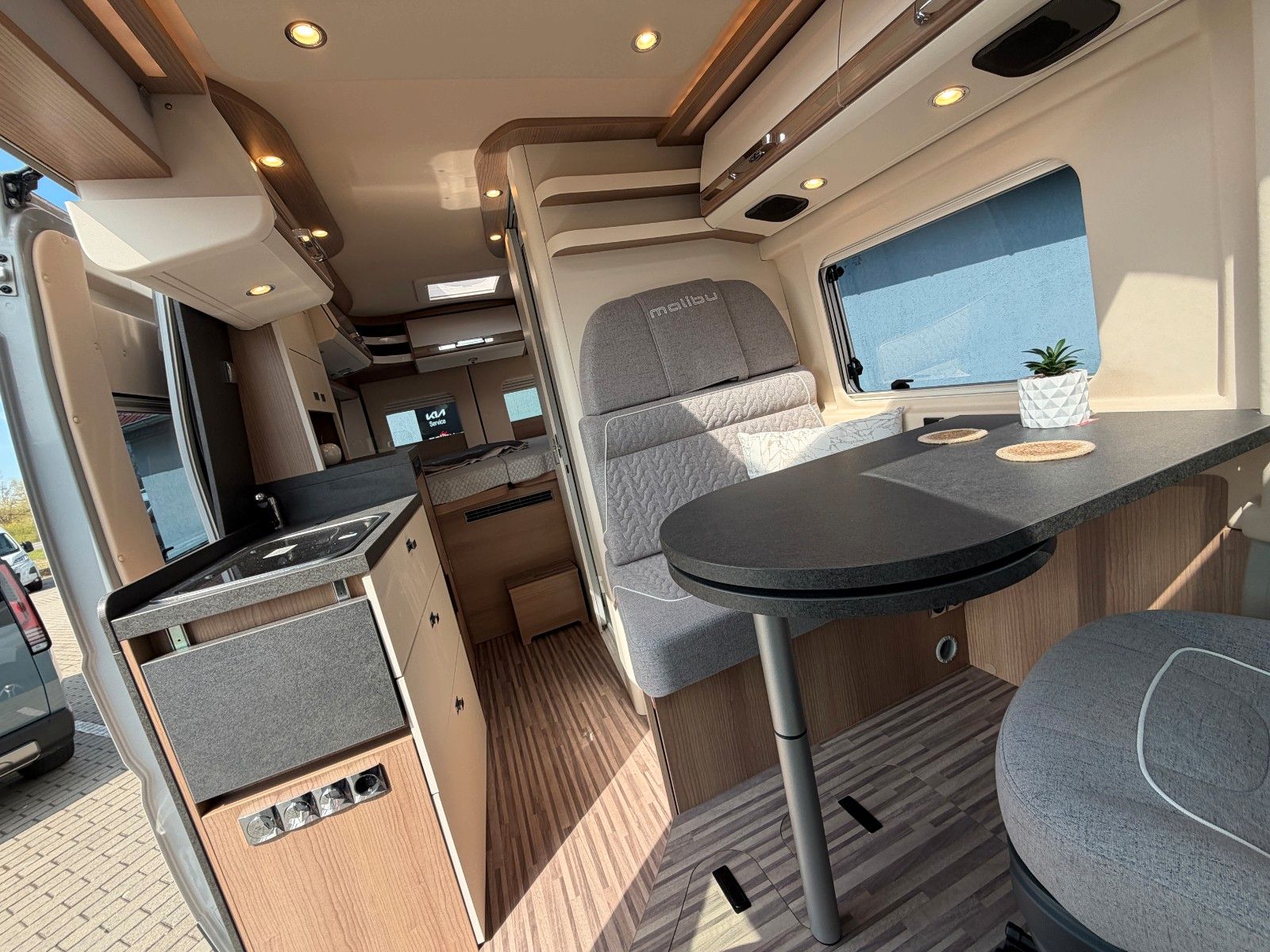 Fahrzeugabbildung Malibu Van diversity GT skyview 600 DB K