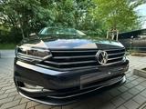 Volkswagen Passat Variant 1.5 TSI OPF DSG Navi Massage LED - VW Passat Variant von privat
