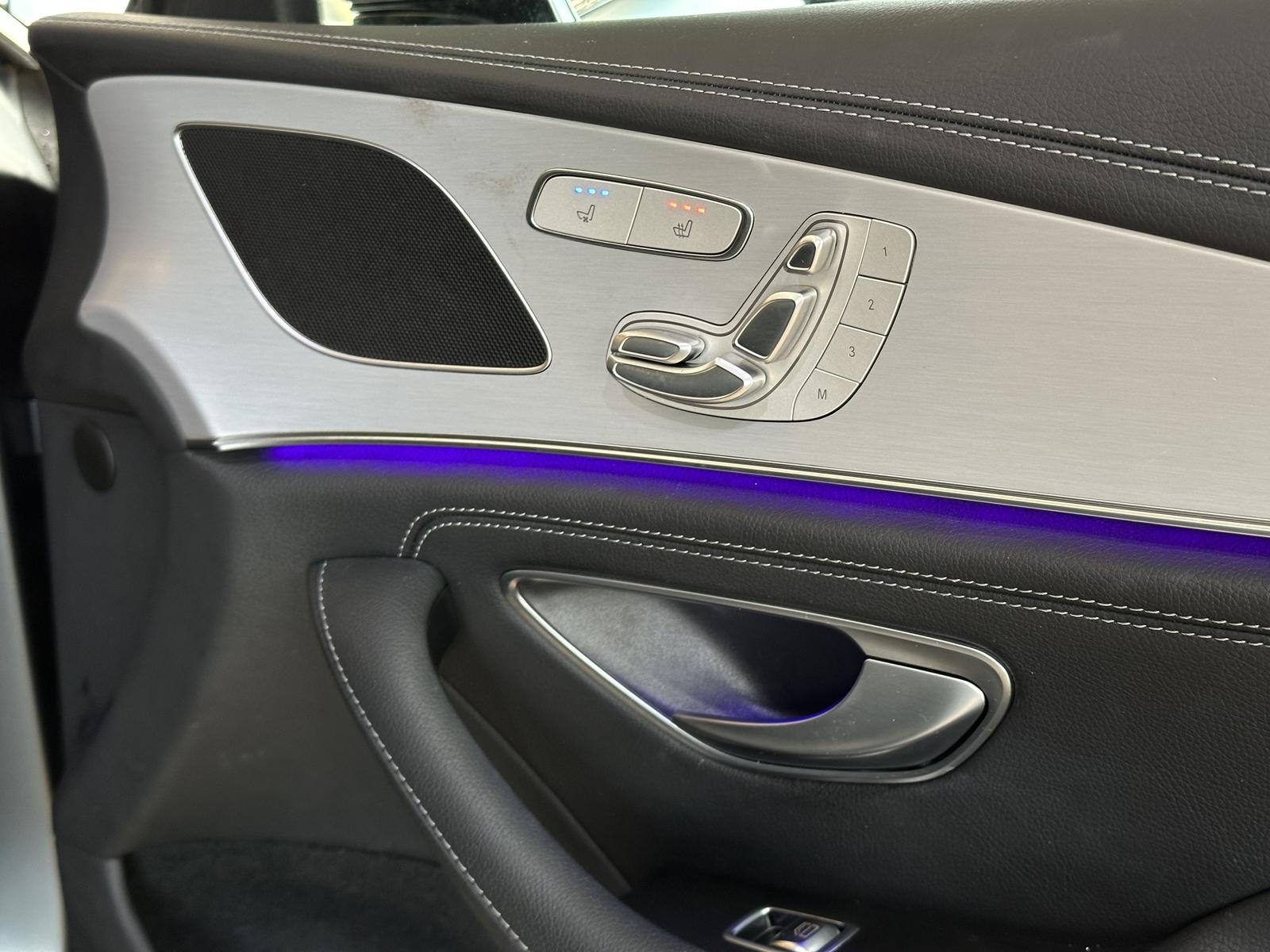 Mercedes-Benz CLS 300 4M*AMG Line*ACC*OLED*MBUX*Leder*LED*