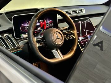Fahrzeugabbildung Mercedes-Benz S 580*4M*AMG*BURM*3D*STANDH*DIGITAL*