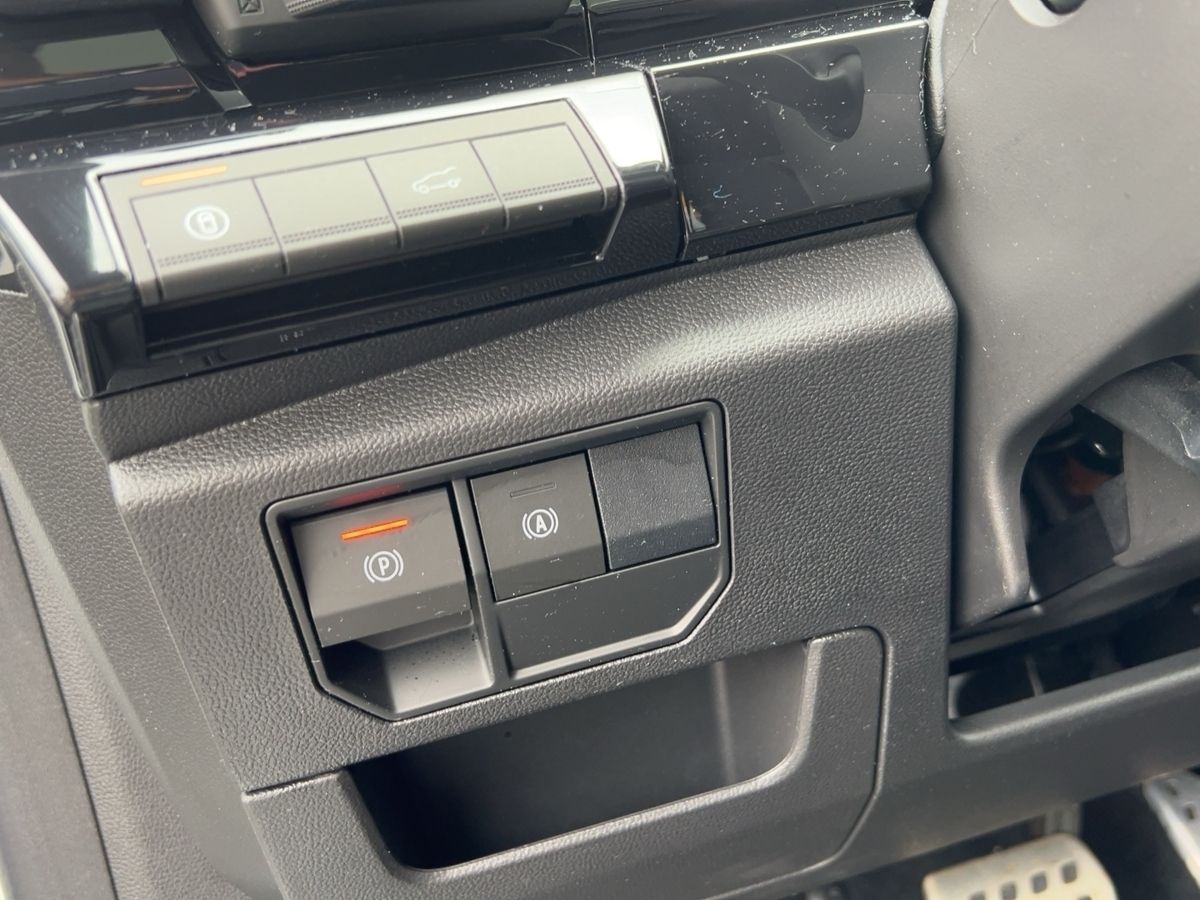 Renault Rafale - Bild 19