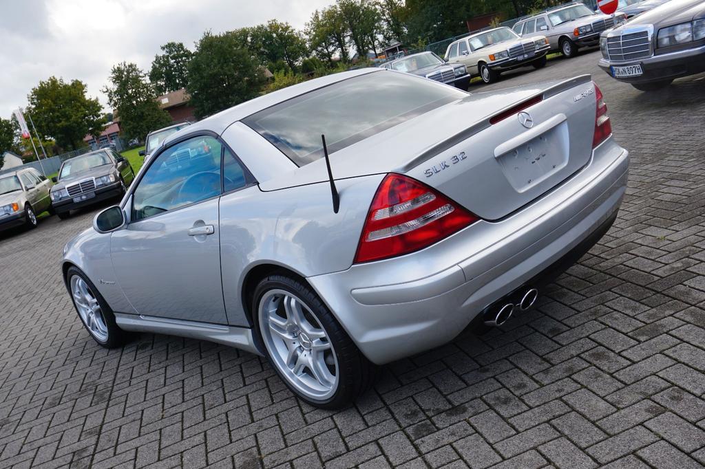 Mercedes-Benz SLK 32 AMG