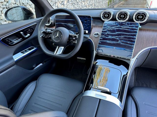 Mercedes-Benz GLC 300 – Bild 8