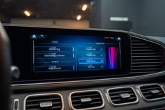 MERCEDES-BENZ GLE 53 AMG*AHK*HU*BURM*ACC*SPORT-AUSPUFF.*KEYL.* MERCEDES-BENZ GLE 53 AMG*AHK*HU*BURM*ACC*SPORT-AUSPUFF.*KEYL.*