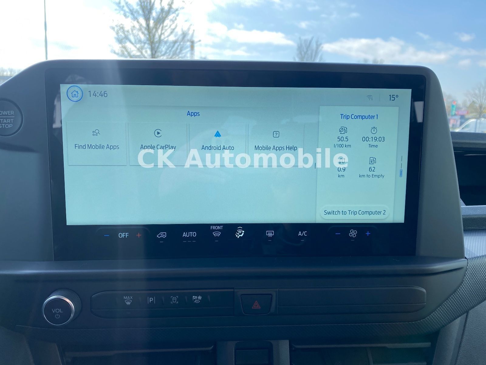 Fahrzeugabbildung Ford Transit Custom Kombi 2.0 Trend/9Sitze/Kamera
