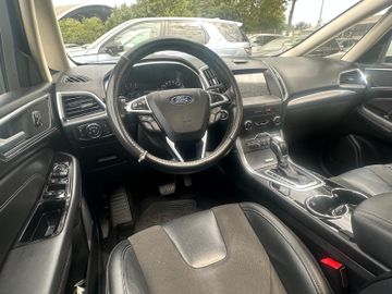 Ford S-Max - 11