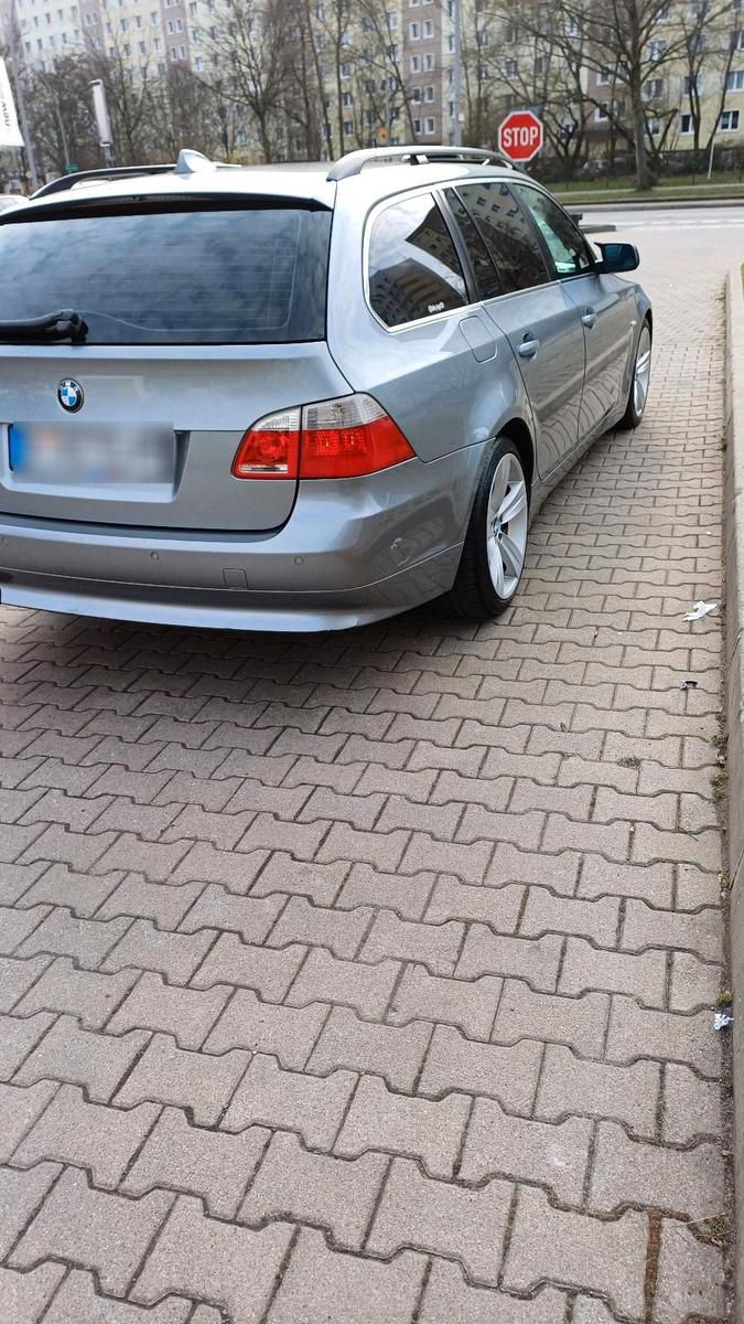 BMW 530 2004 — engine 218 HP (160kW)