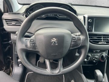 Peugeot 208 1.2 12V VTiPureTech 82 Active +PDC