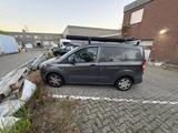 Ford Transit Courier - graue Ford Transit Courier