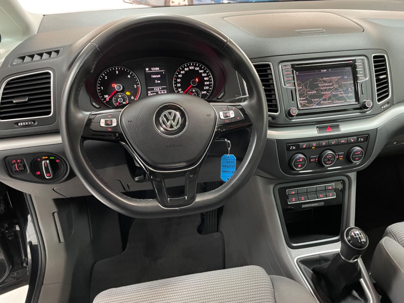 Fahrzeugabbildung Volkswagen Sharan Comfortline BMT/Start-Stopp*7 Sitzer
