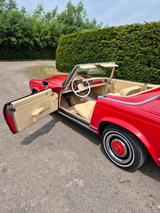 Mercedes-Benz Pagode 230SL - Mercedes-Benz SL aus dem Jahr 1965