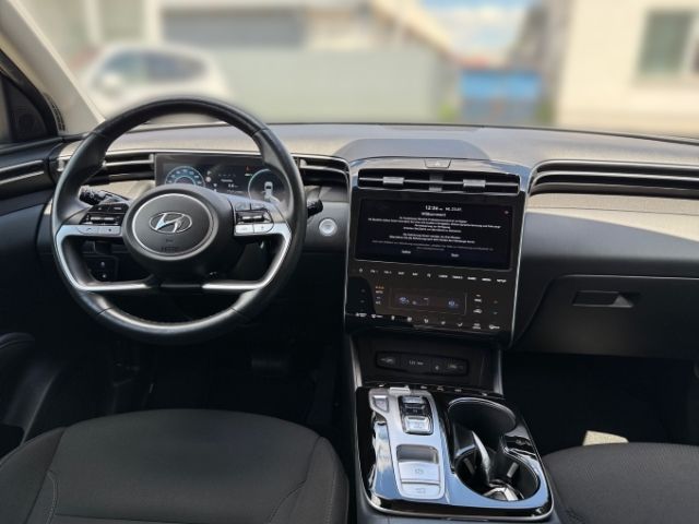 Fahrzeugabbildung Hyundai Tucson Trend Plug-In Hybrid 4WD 1.6 T-GDI +KLIMA