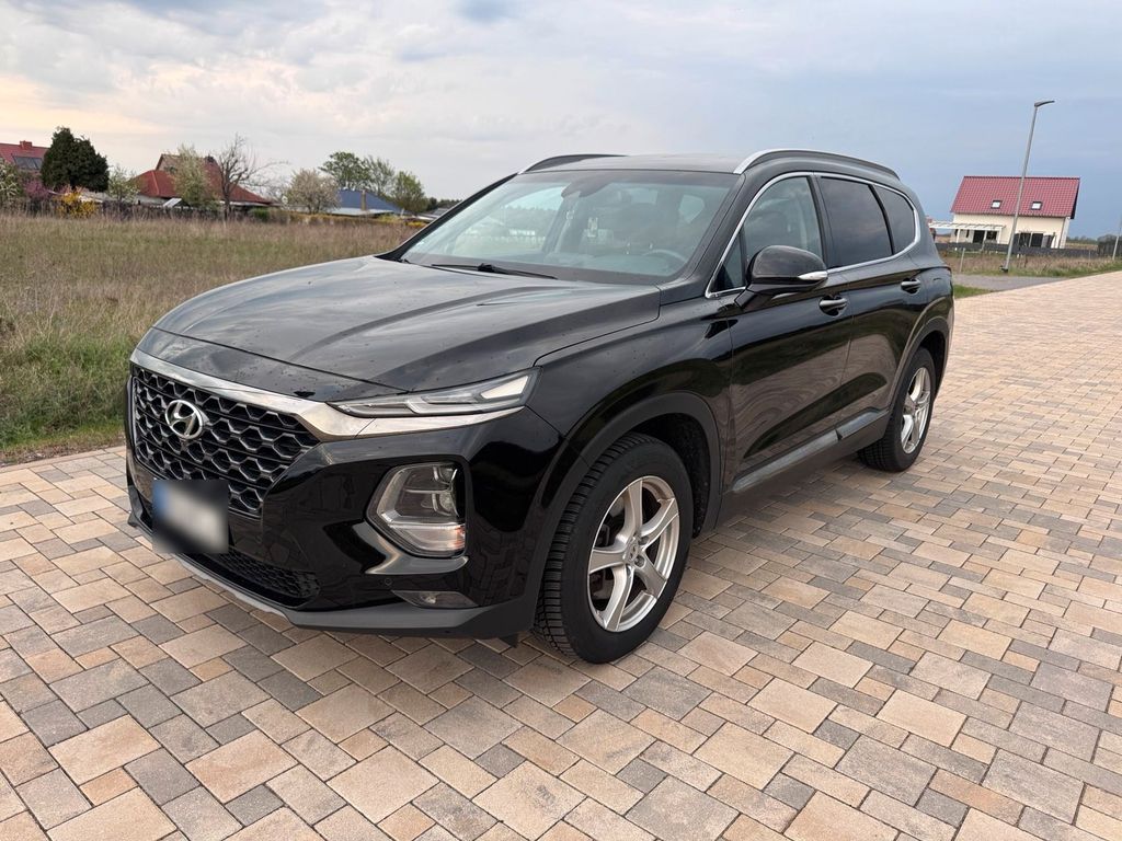 Image of Hyundai SANTA FE