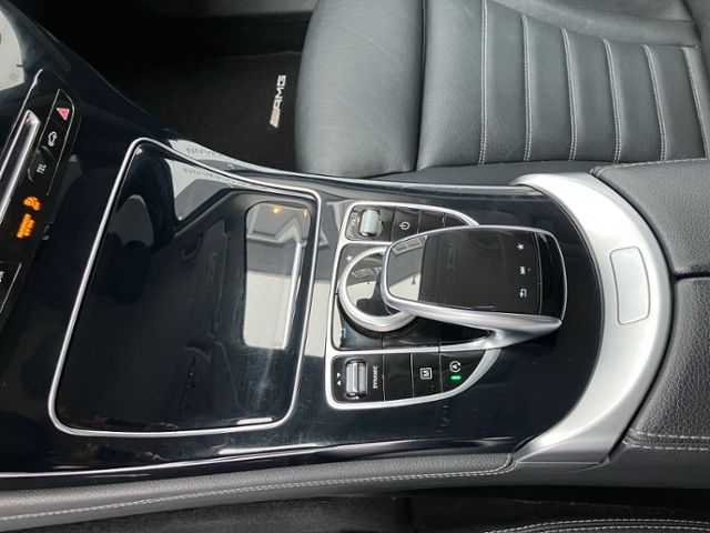 GLC 250 AMG Line/4Matic/LED/ LEDER /ALU 20"