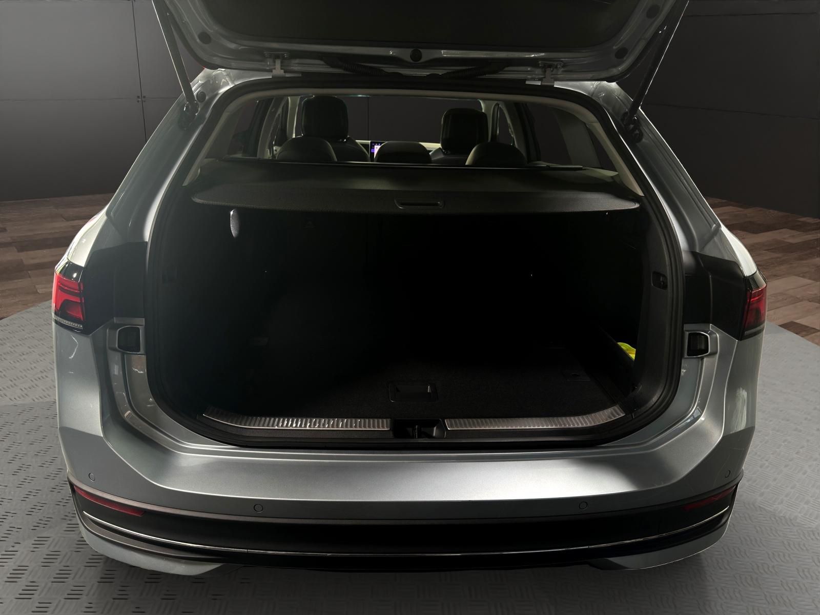 Volkswagen Passat Variant - Bild 19