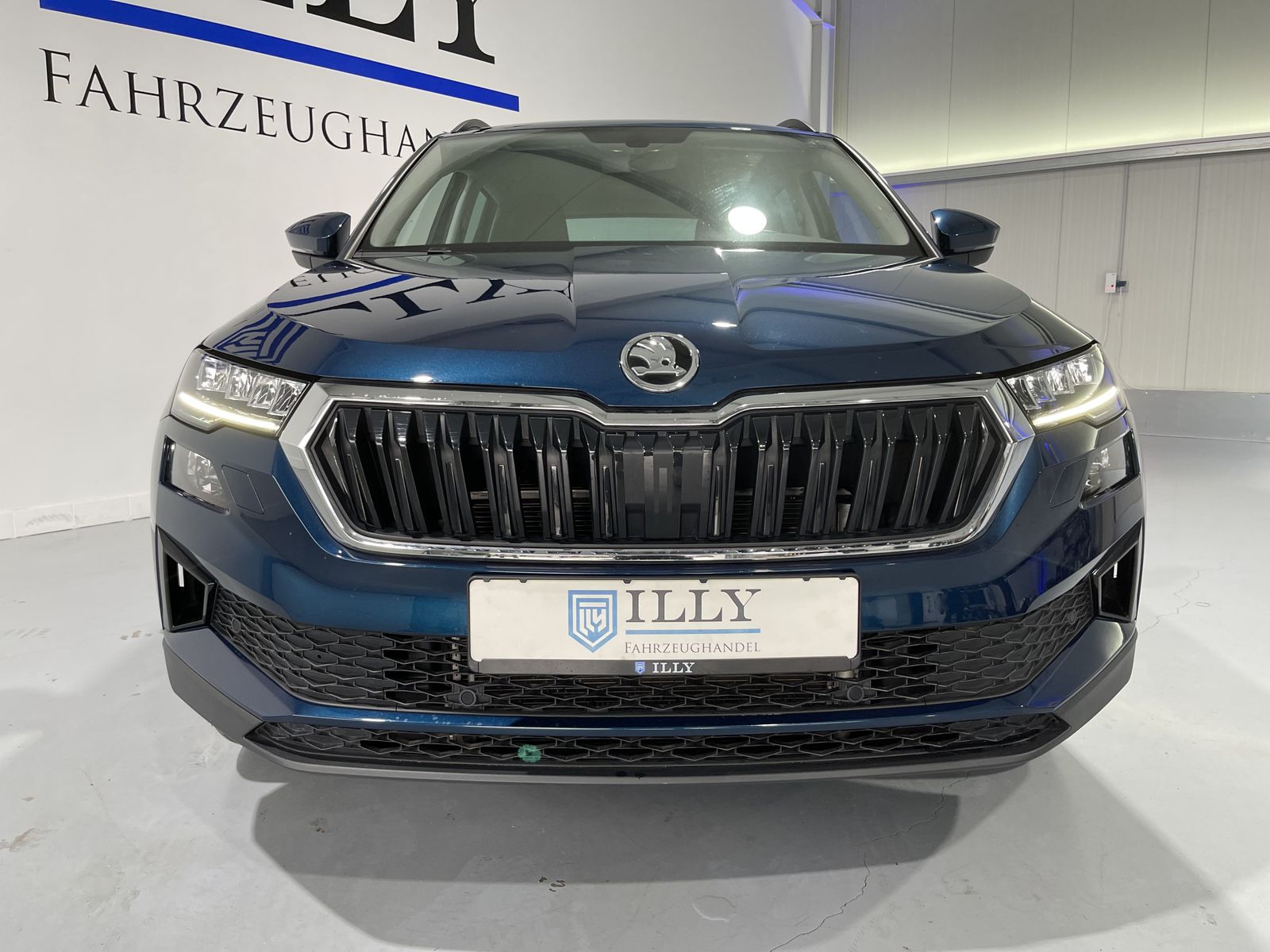 Fahrzeugabbildung SKODA Karoq 1.5 TSI*LED*Cam*Virtual Cockpit*SHZ*