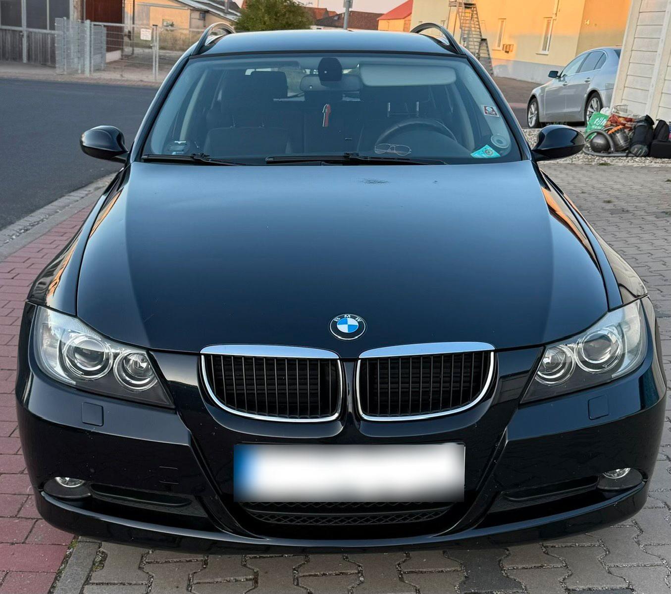 BMW 320