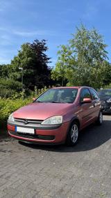 Opel Corsa C Comfort 1.0 - Opel Corsa aus 2000 mit Benzin-Antrieb: Kleinwagen