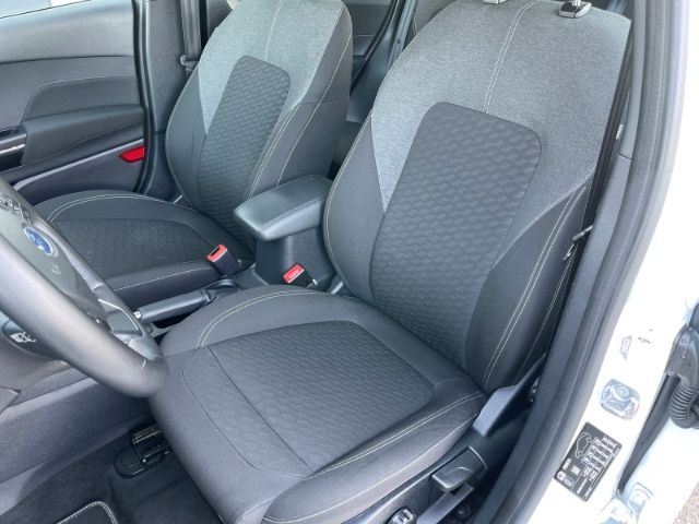 Fahrzeugabbildung Ford Fiesta 1.0 EcoBoost Titanium DAB, Tempomat, Klim