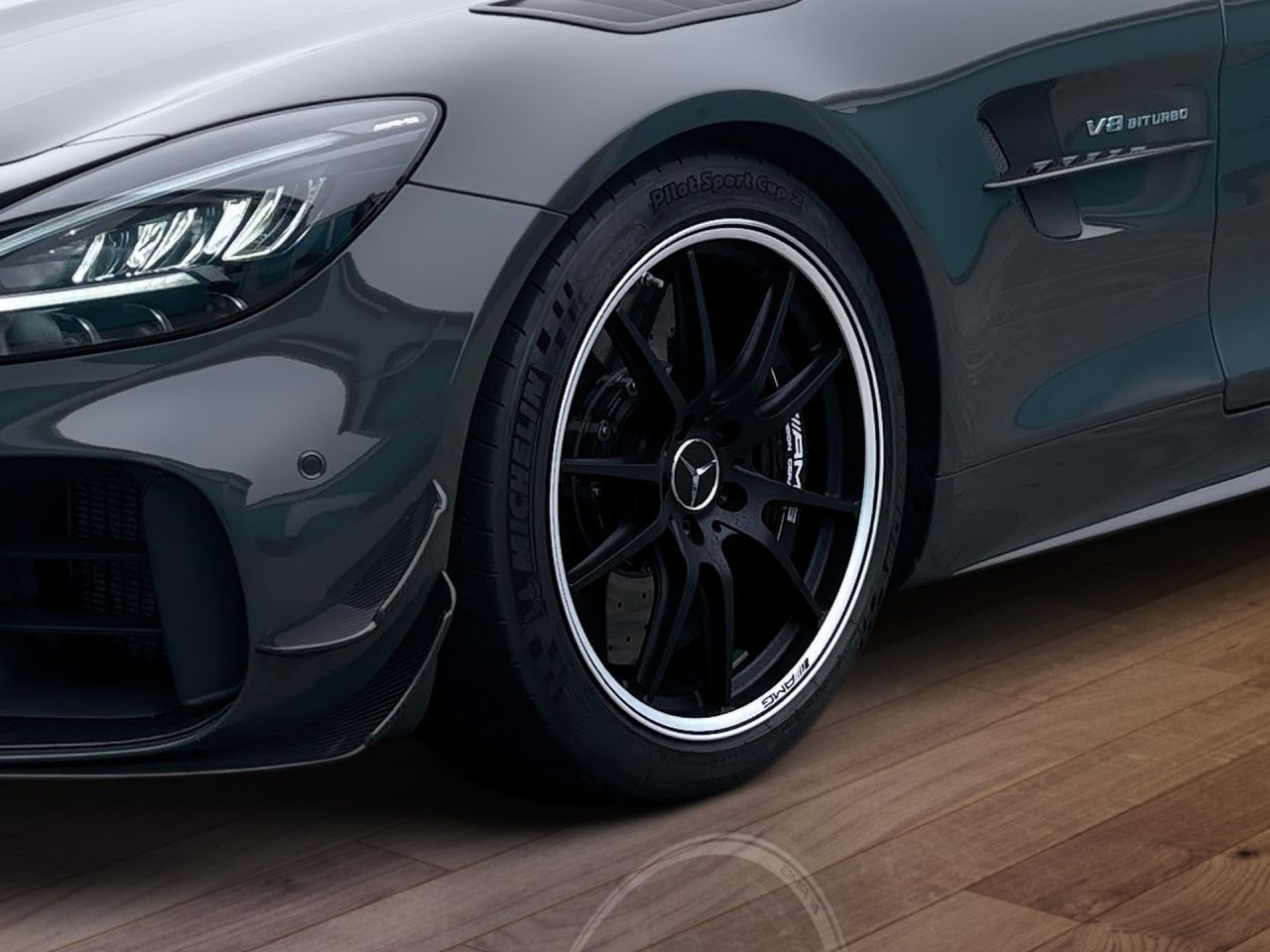 Fahrzeugabbildung Mercedes-Benz AMG GT R PRO ACC AUT Fernlichtass. Kam. Keramik