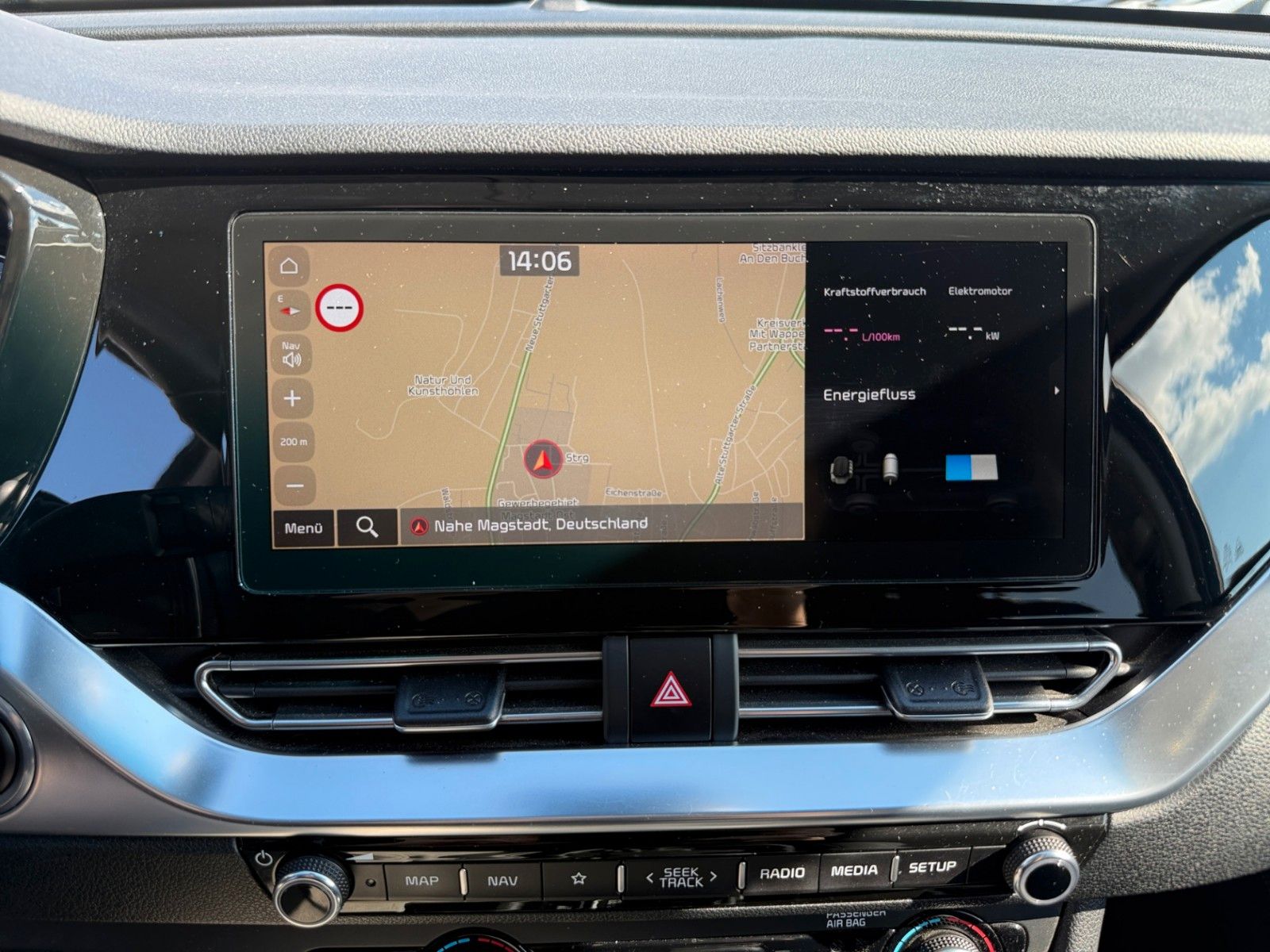 Fahrzeugabbildung Kia Niro 1.6 HEV Spirit Leder Glasdach