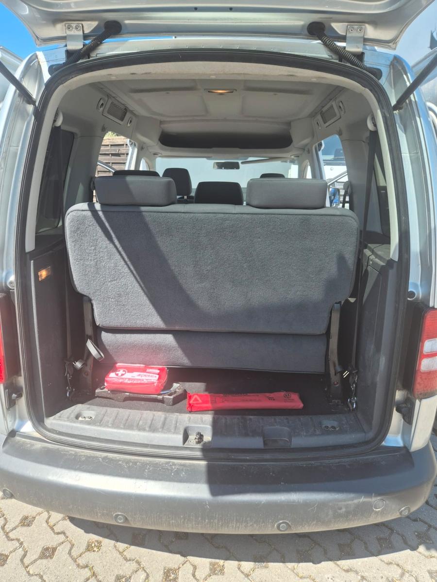 Volkswagen Caddy Roncalli Trendline 7 Sitzer " Benziner "