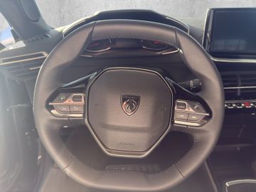 Peugeot 2008 BUSINESS Benzin 100 Allwetterreifen