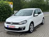 Volkswagen Golf VI 1.4 16V 2.HAND/ZAHNRIEMEN NEU/TÜV NEU - Limousine bis 5.000 Euro