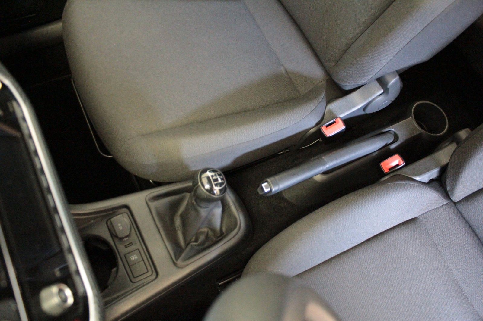 Fahrzeugabbildung Volkswagen up! move up! 1.0 BMT/Start-Stopp *Sitzheizung*