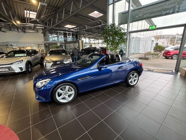 Fahrzeugabbildung Mercedes-Benz SLC 200 9G-Tronic AirScarf KLIMA LED NAVI ALU