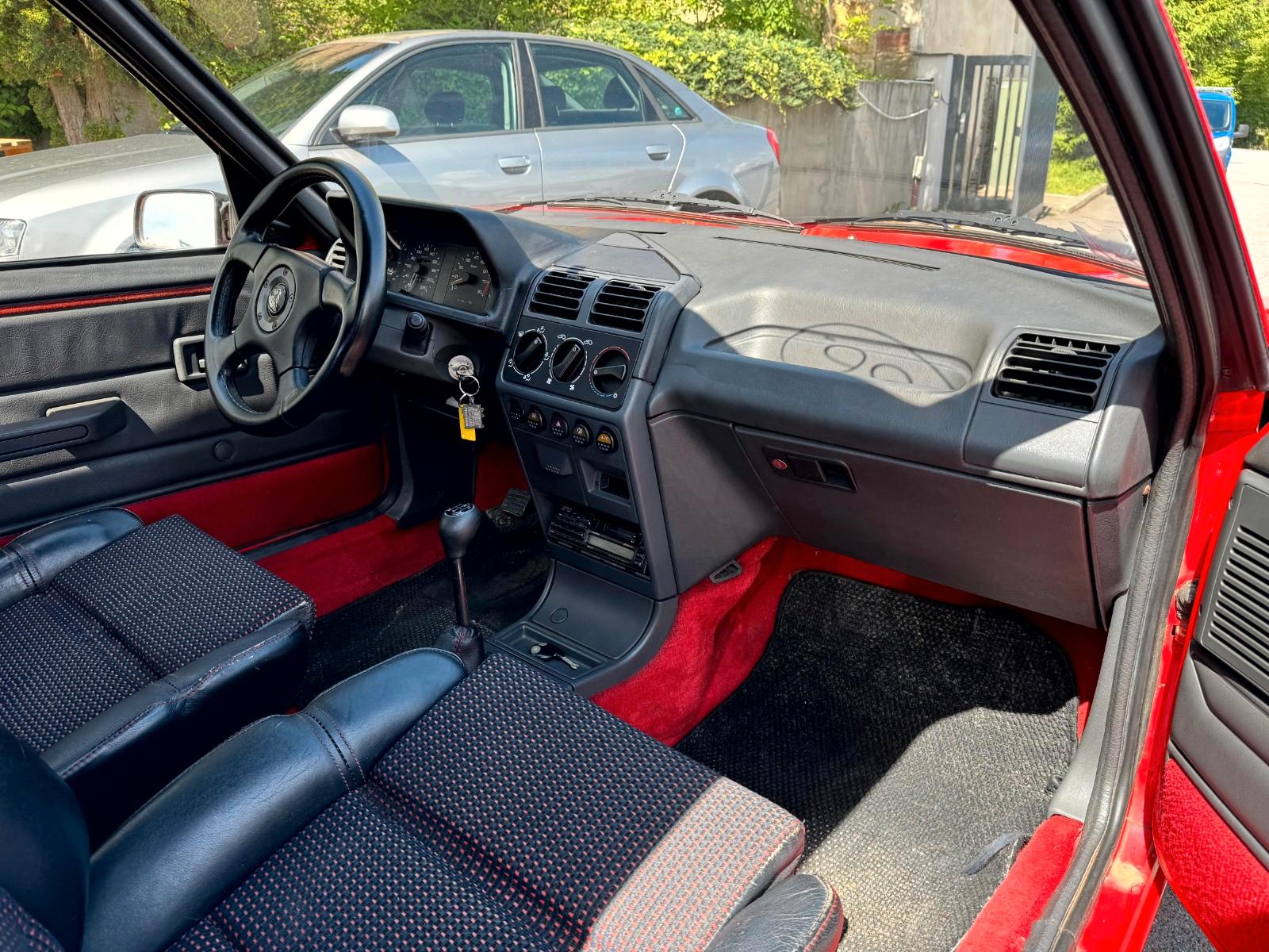 PEUGEOT 205 - GTI - DIRECTION ASSISTÉE - 120 CV - BVM