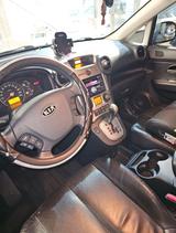 Kia Auto kia carens - gebrauchte Kia Carens aus dem Jahr 2009