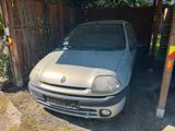 Renault Clio Basis 1.2 Basis - Renault Clio aus 1999: 1.2