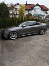 Audi RS5 Sportwagen / Coupé - Audi A5: RS