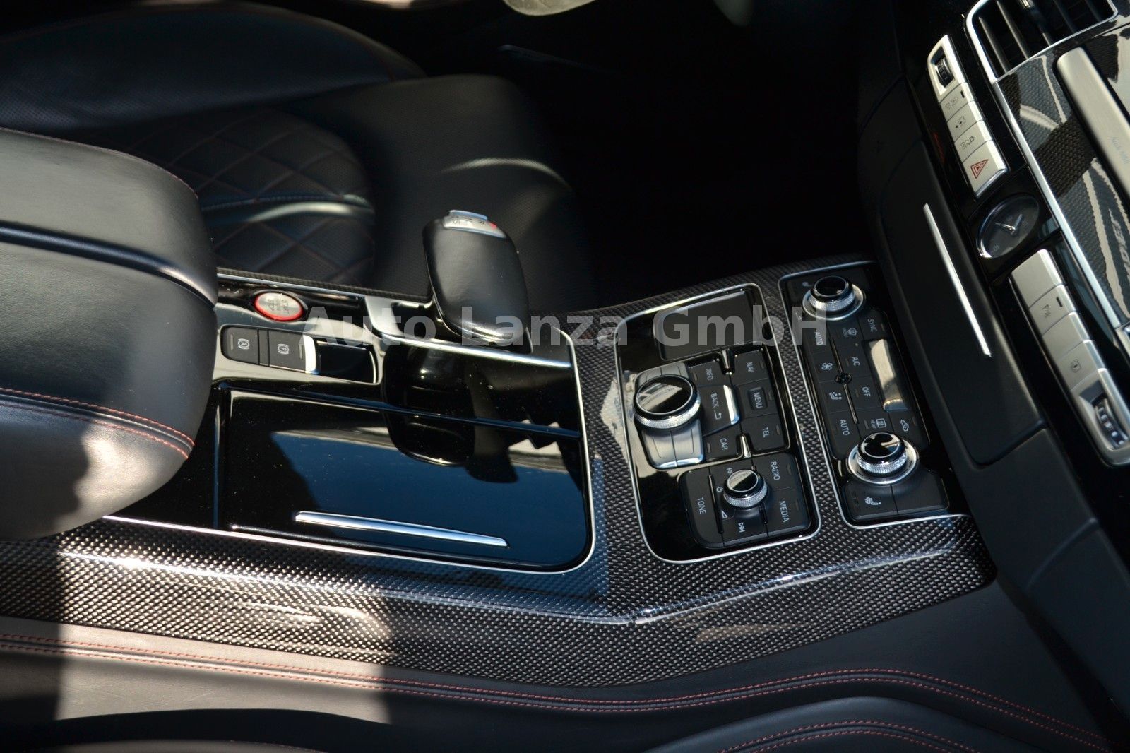 Audi S8 4.0TFSI quattro plus HD 21" LED CARBON KERAMI foto 25
