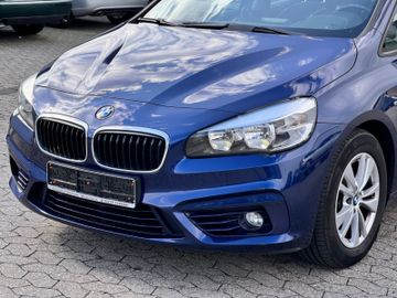 BMW 216 - 5