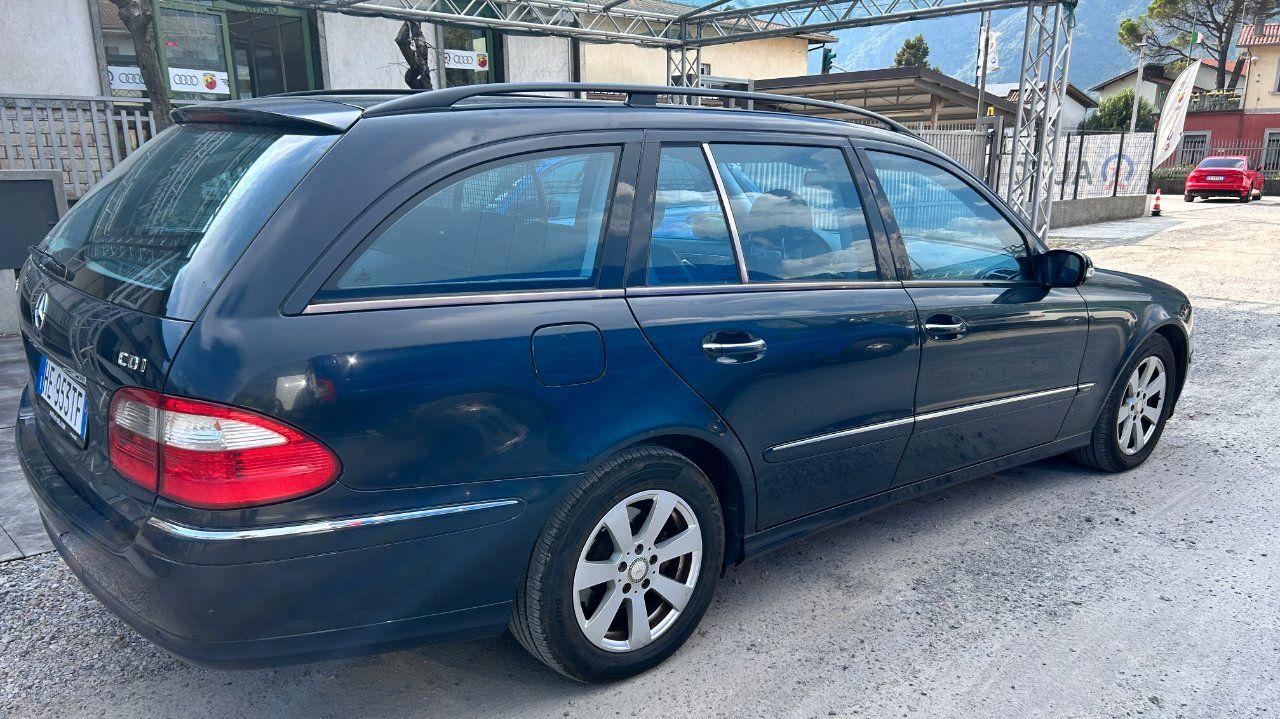 Mercedes-Benz E270 2004 — photo 6