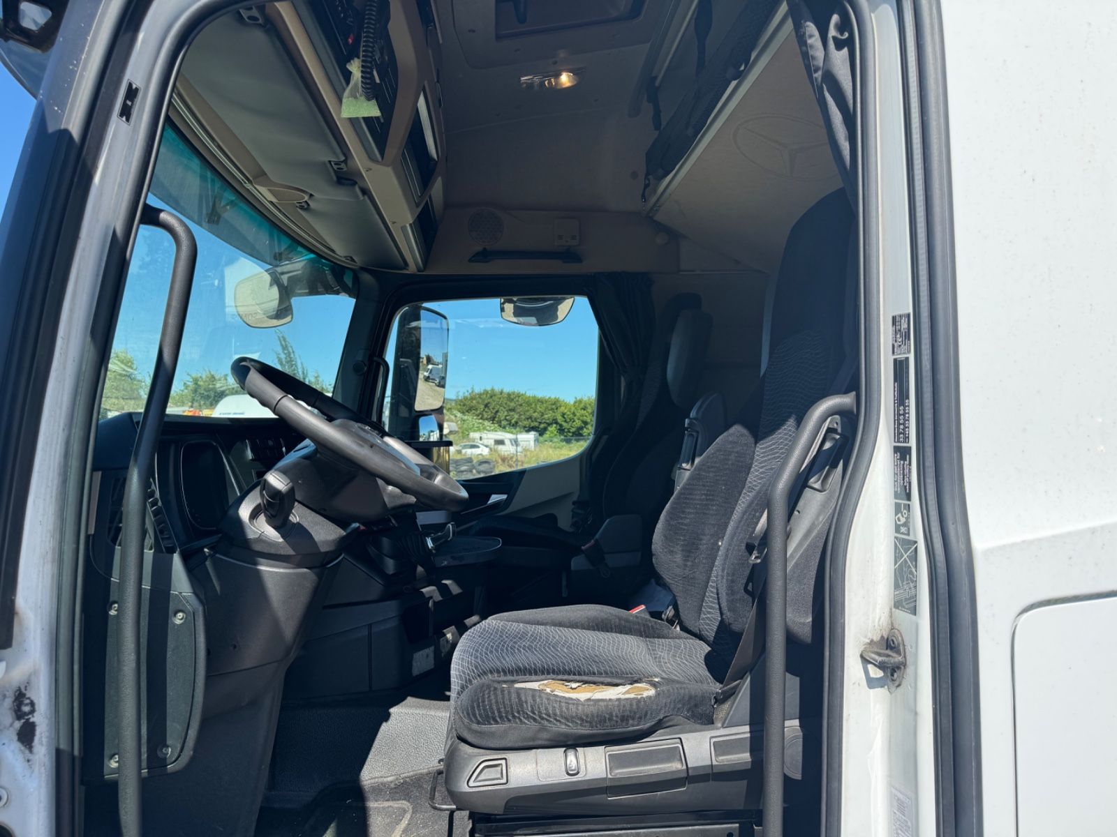 Fahrzeugabbildung Mercedes-Benz Actros 1840