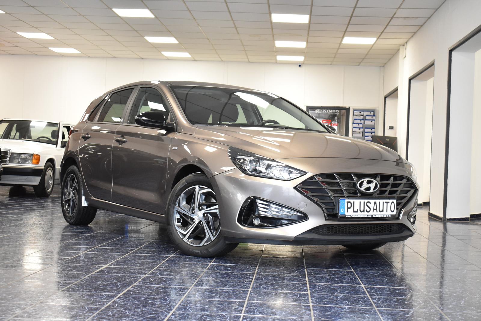 Hyundai i30 Edit 30 Mild-Hybrid Lim CarPlay Kamer 1-Hand