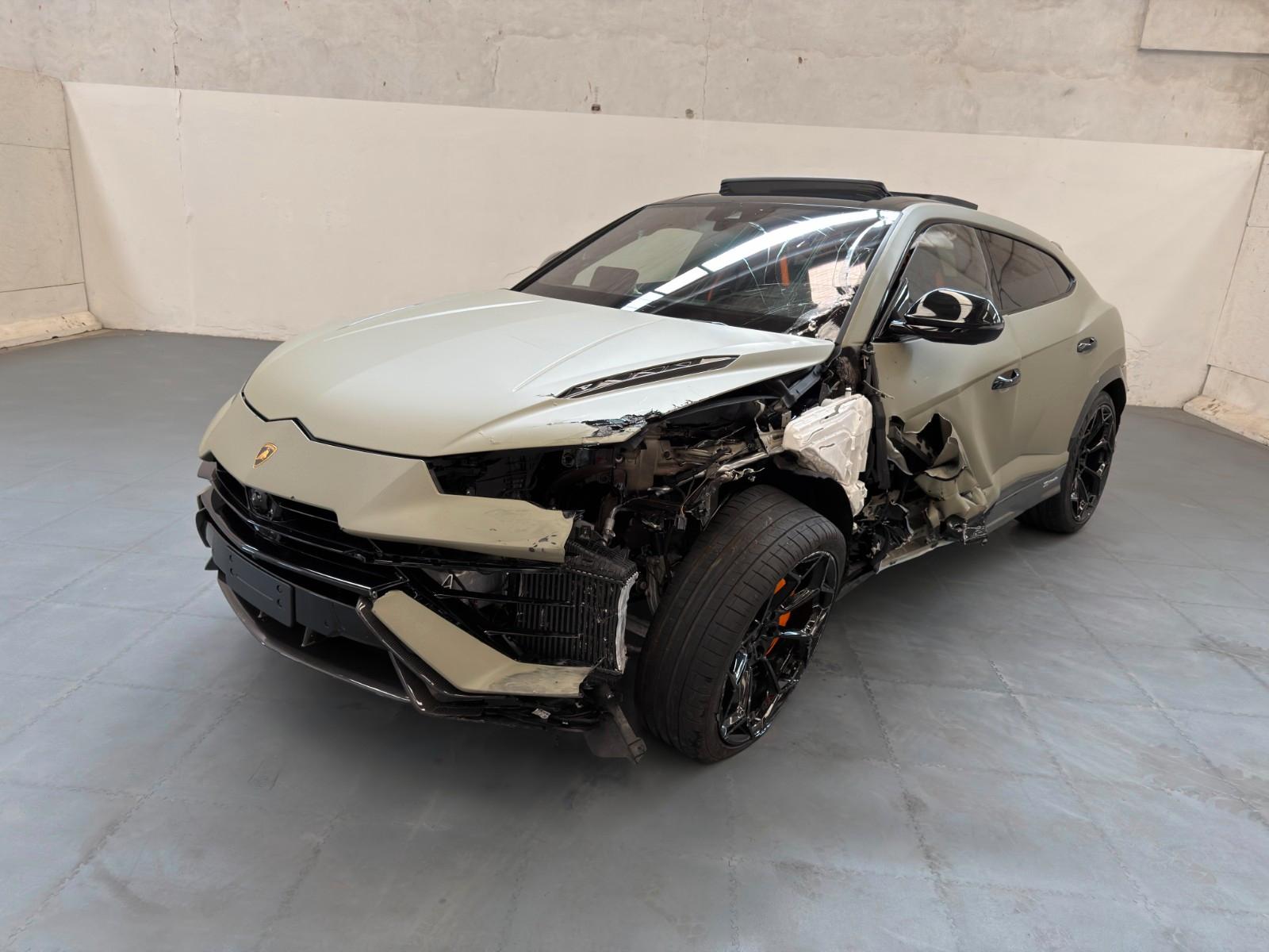 Lamborghini Urus Performante 4.0 V8 666PS FULL CARBON