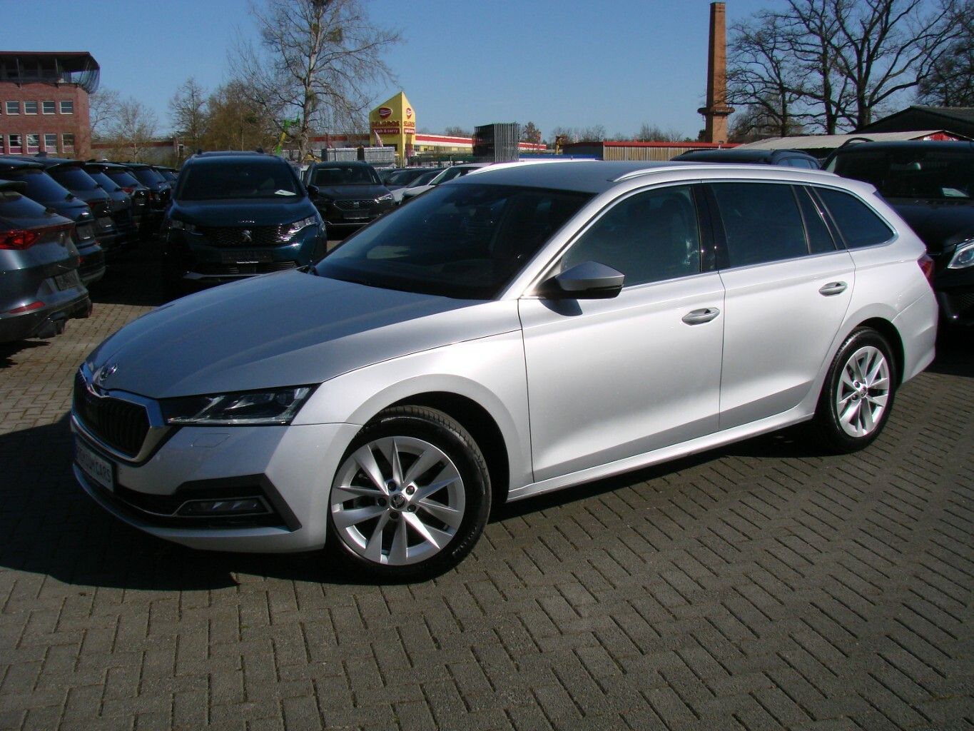 Skoda Octavia 2.0TDI Style ACC Columbus HeadUp AHK foto 8