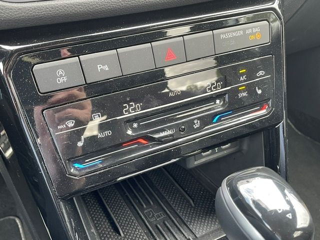 T-Cross 1.5 TSI DSG R-Line NAVI AHK Matrix-LED A