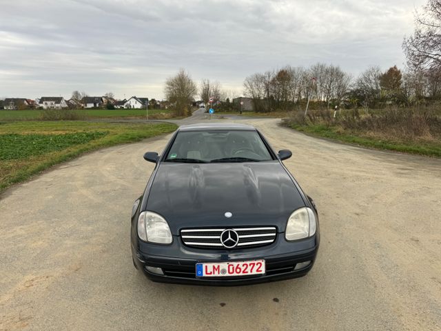 Mercedes-Benz SLK 200