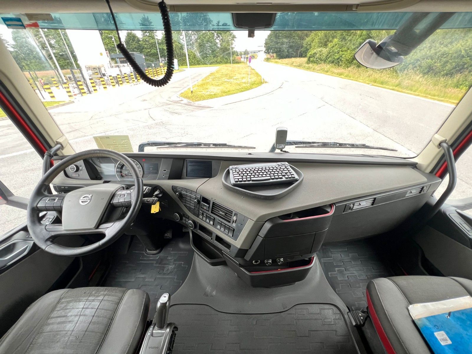 Fahrzeugabbildung Volvo FH 460 SZM 4x2 Hydraulik